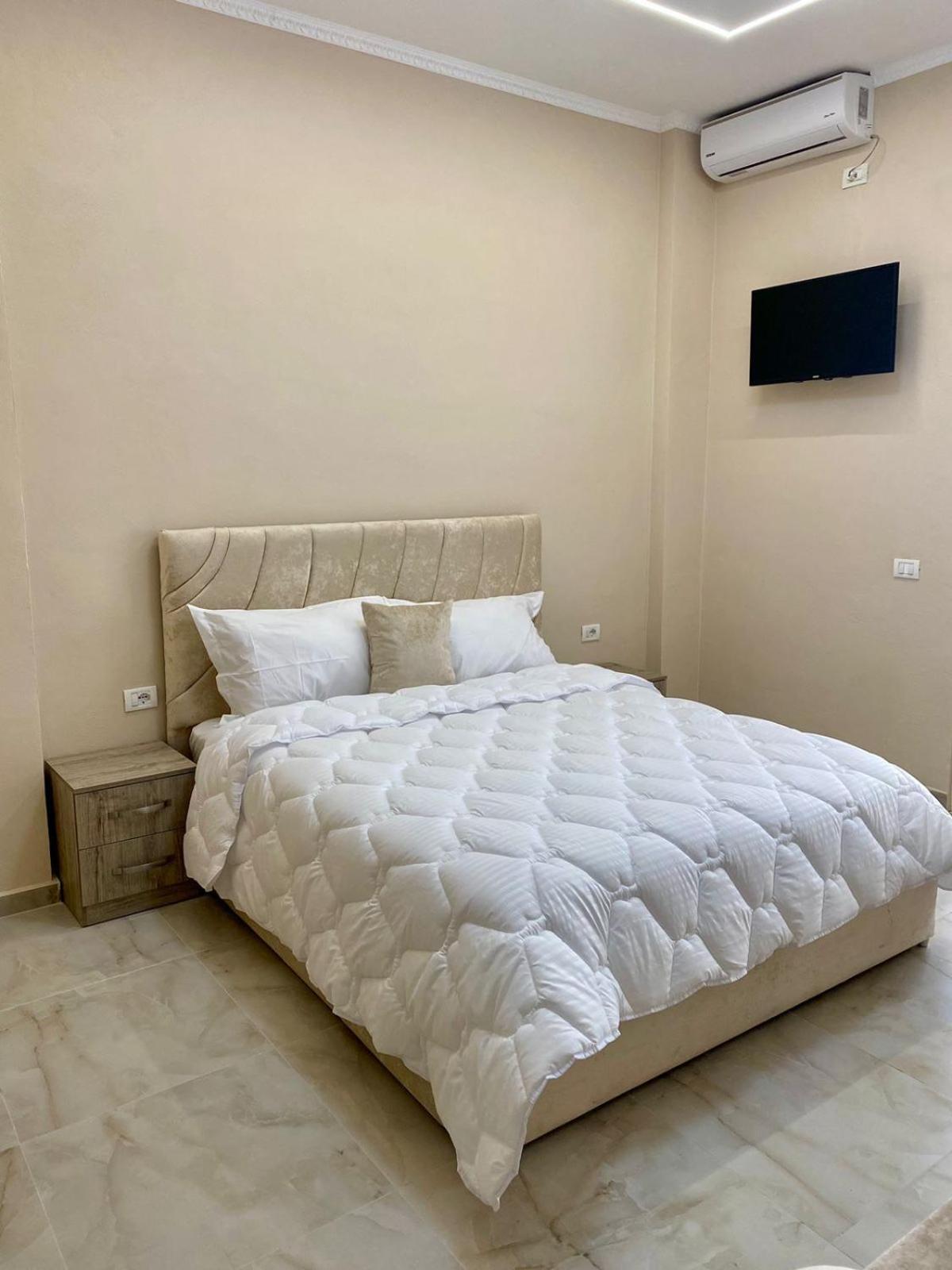 Troy Aparthotel Durres Exterior photo
